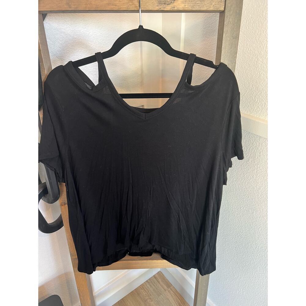 Mossimo Cold Shoulder top